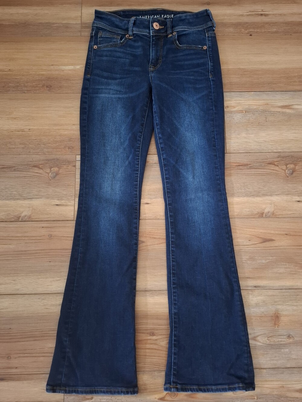 American Eagle Jeans Women's 4 Blue Kick Boot Mid Rise Denim